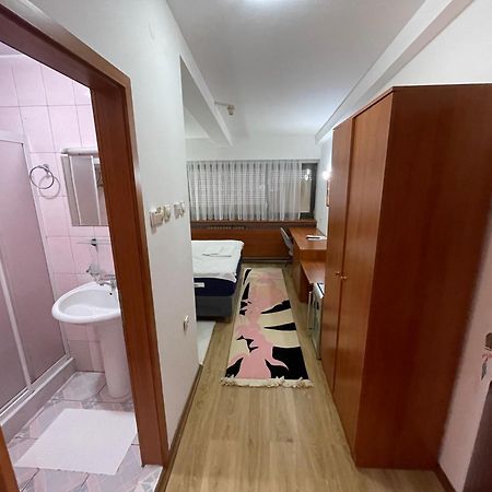 Hotel Square Skopje Extérieur photo