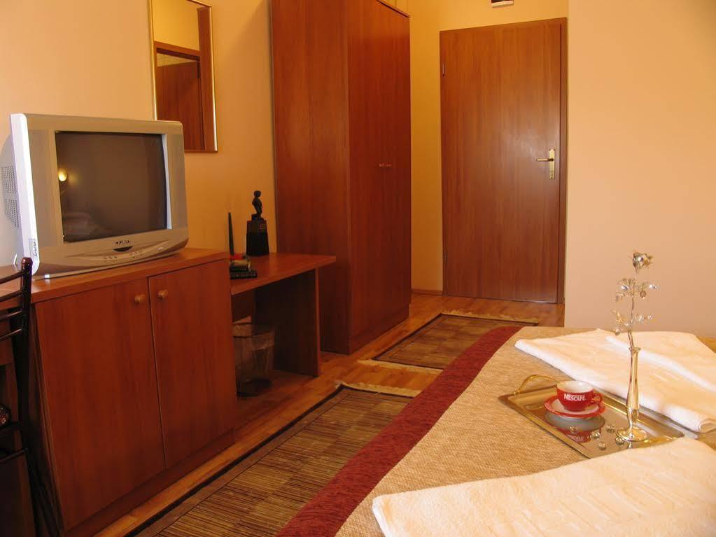 Hotel Square Skopje Extérieur photo